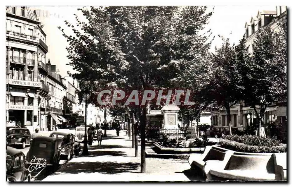 Praça do Cours Montaigne — Périgueux — Editor Ché, n° 320 - Frente