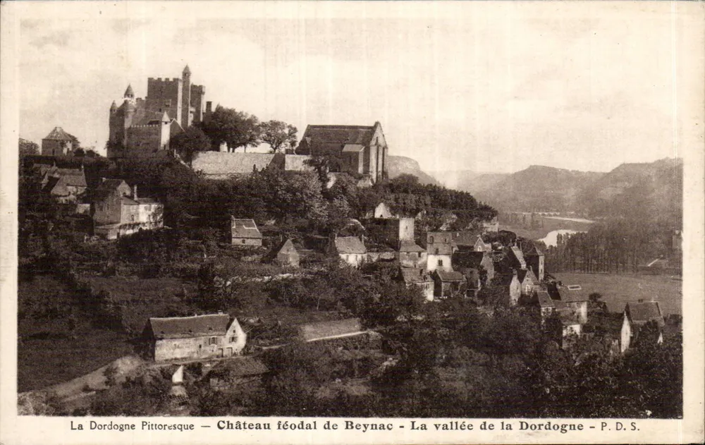 Die Dordogne pittoresk — feudales Schloss Beynac — die Schlucht der Dordogne — P.D.S. - Vorderseite