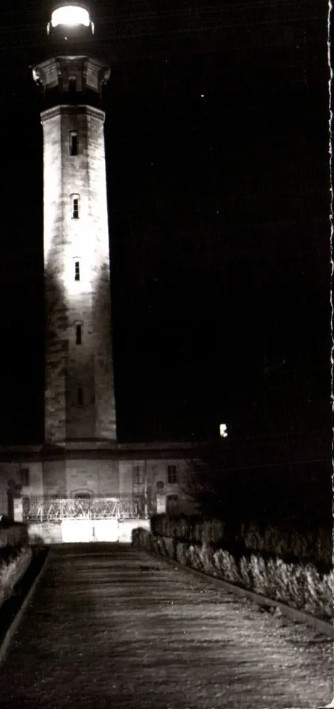 Farol das Botaïnes — Efeito noturno — Editores ARTAUD & Fils, Nancy - Frente