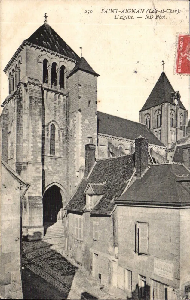 Saint-Aignan (Loir-et-Cher) — A Igreja — ND Fot. - Frente
