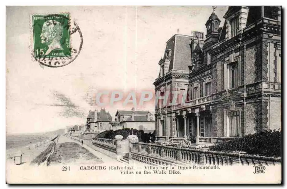 Cabourg (Calvados) — Villas na Digue-Promenade — JND Phot. - Frente