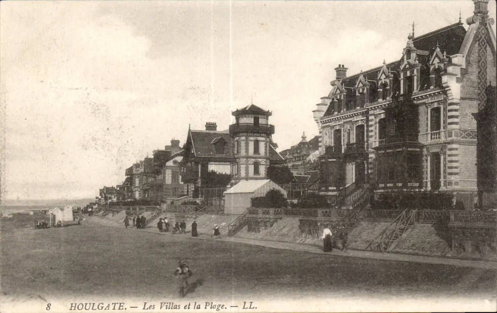 Houlgate — As Villas e a Praia — LL. - Frente