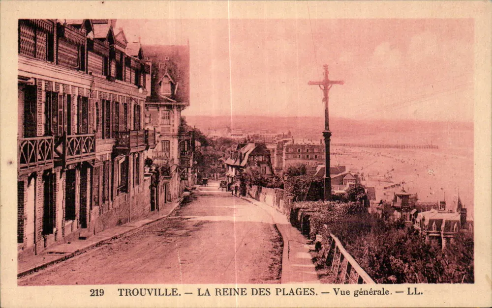 Trouville — La Reine des Plages — Allgemeiner Blick — LL. — Nr. 219 - Vorderseite