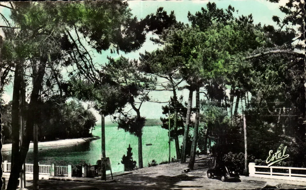Hossegor — Ansicht des Sees und der Kanalbrücke — Verlag Estel, Nr. 3461 - Vorderseite