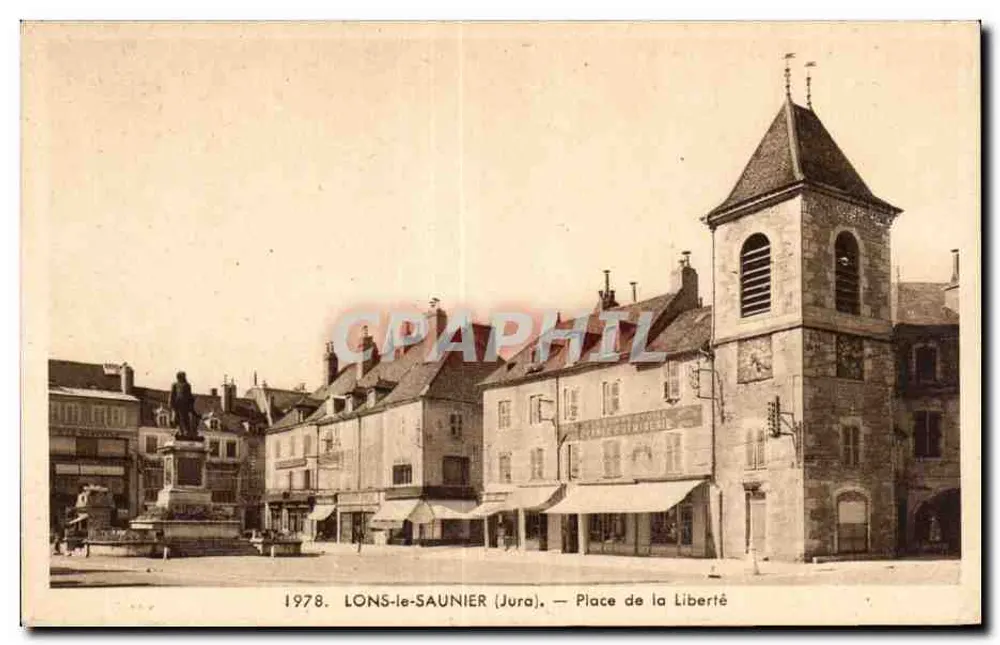 LONS-le-SAUNIER (Jura) — Praça da Liberdade — Editor: Editions E. Protet, 15, rua do Parlamento - Frente
