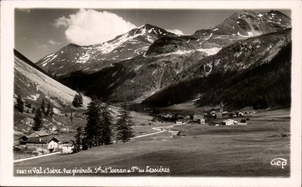 Val d'Isère — Vista geral. S. de l’Iseran e P. des Lessières — AEP - Frente