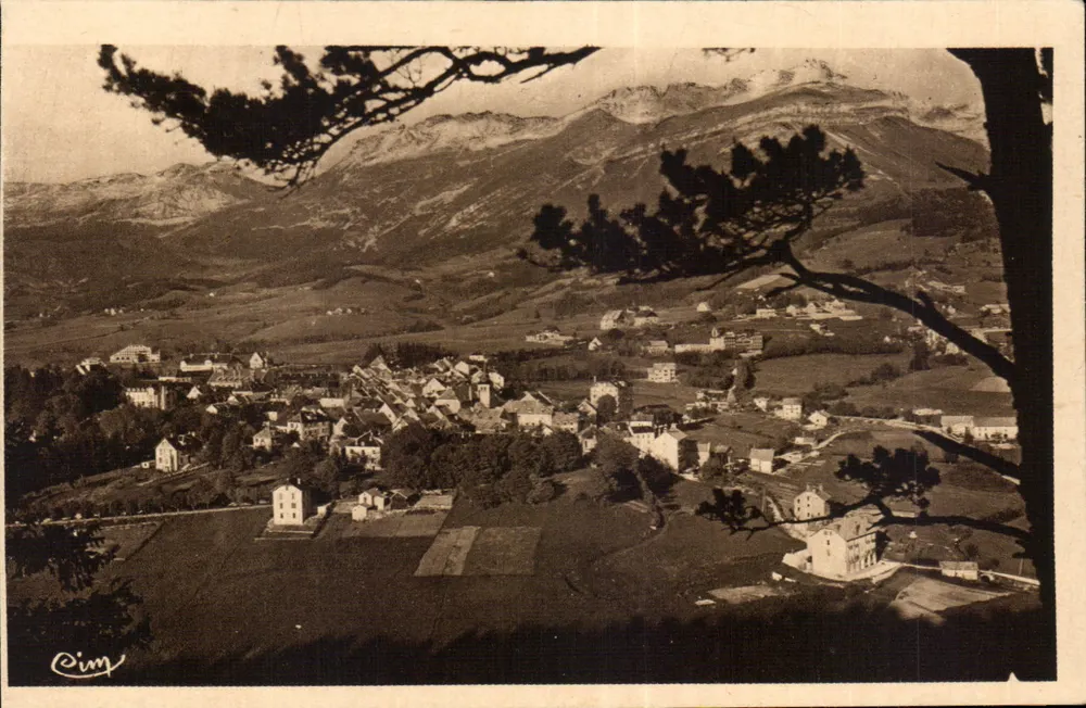 Villard-de-Lans (Isère) — Vista Geral — Col de l'Arc, o Cornafion — Héliogravure pelos Nacon - Frente