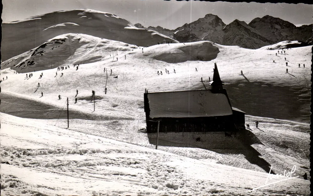 L'Alpe d'Huez — Die Kapelle und die Piste Éclose — Éditions Croix à Drôme - Vorderseite