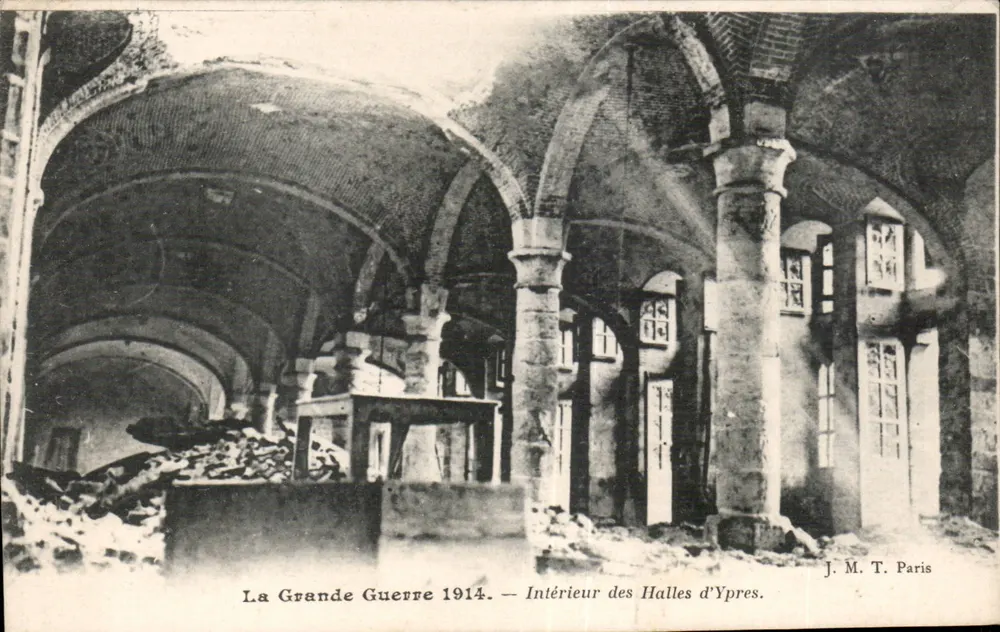 Innenraum der Hallen von Ypres — Der Große Krieg 1914 — J. M. T. Paris - Vorderseite
