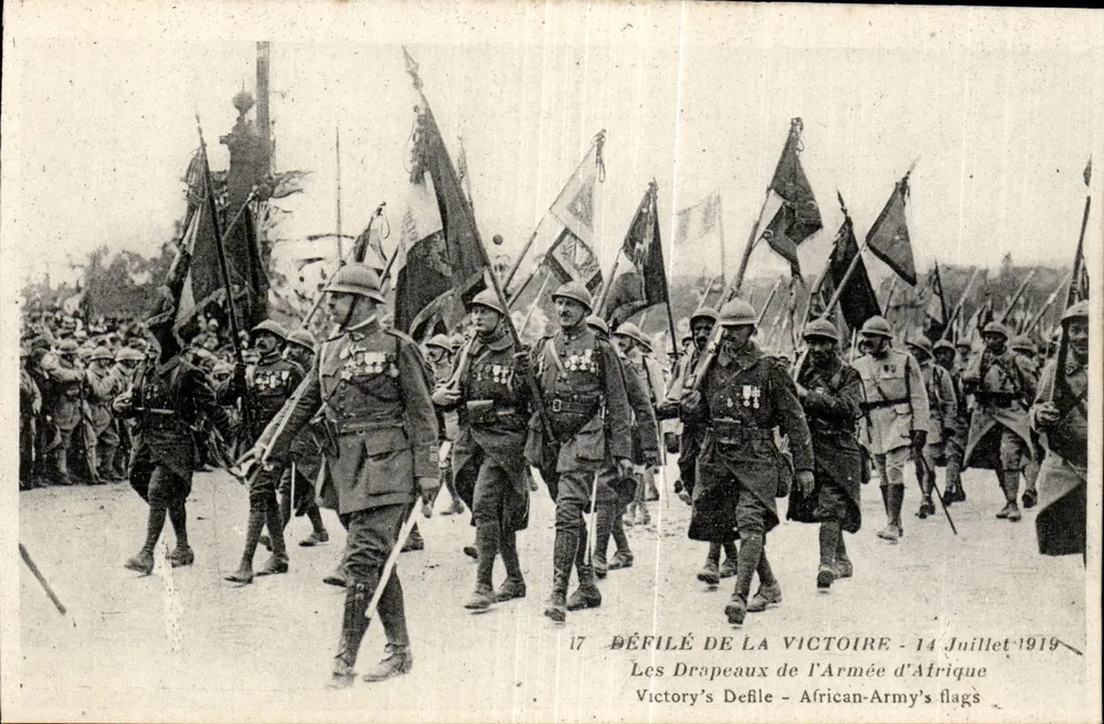 Parade der Sieges — 14. Juli 1919 — Die Fahnen der Armee von Afrika - Vorderseite