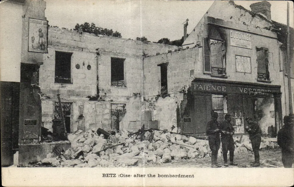 Betz (Oise) — nach dem Bombardement — Héliotypie E. Le Deley - Paris - Vorderseite