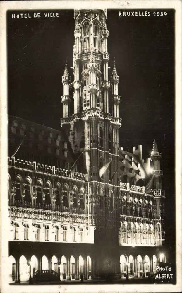 Stadthaus — Brüssel 1930 — Foto Albert - Vorderseite