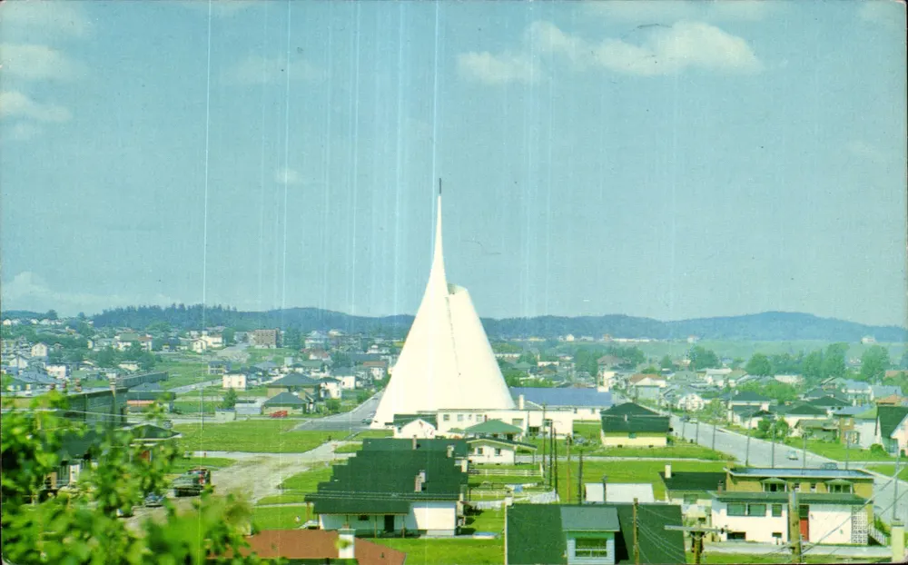 Kirche Notre-Dame de Fatima — Jonquière, Québec — veröffentlicht von Wilson Deyden OH! n° 5639R - Vorderseite