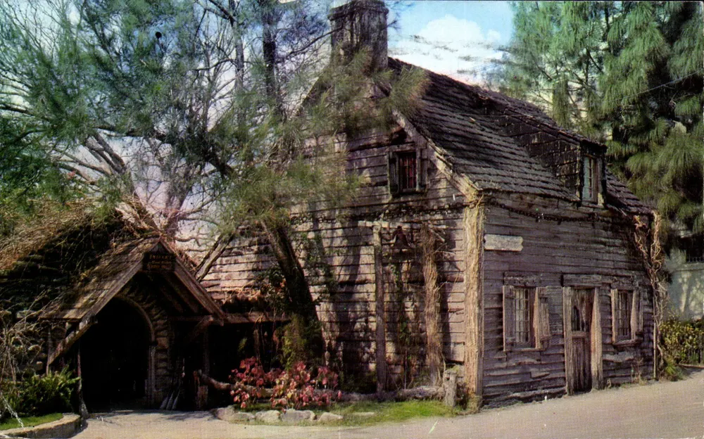 Altes Holzschulhaus — St. Augustine, Florida — Florida Souvenir Co. n°55148 - Vorderseite