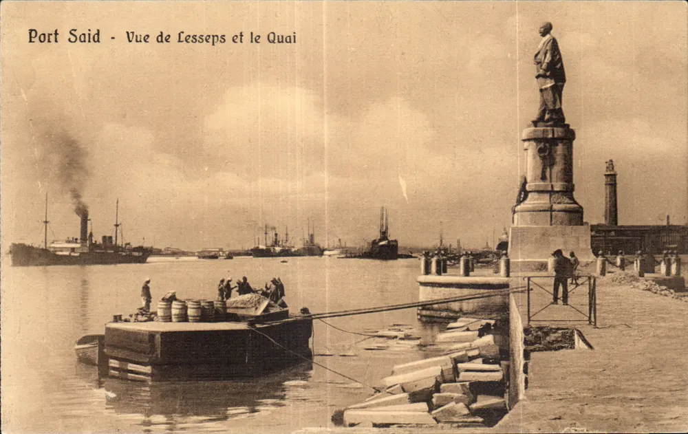 Port Said - Ansicht von Lesseps und dem Kai — The Cairo Postcard Trust, Serie 209 - Vorderseite