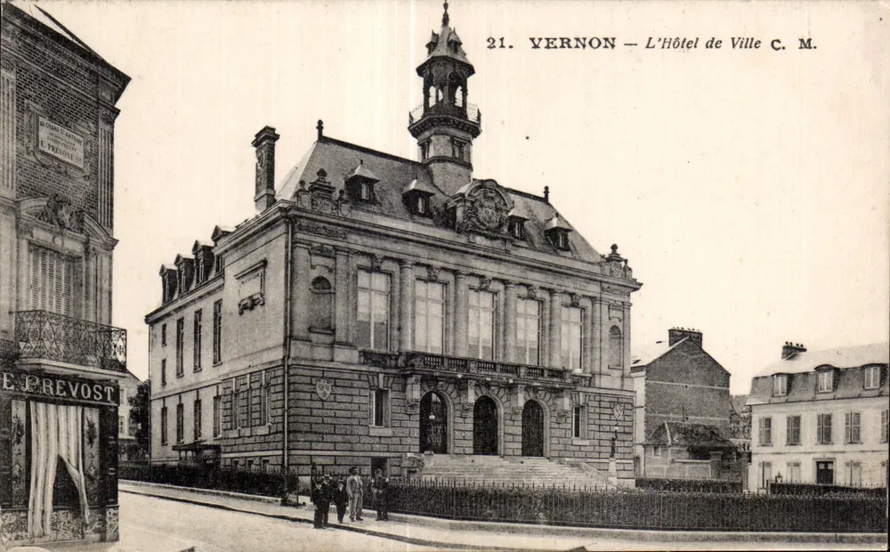 Vernon — O Hotel de Ville — Edição Artística C. M. - Frente