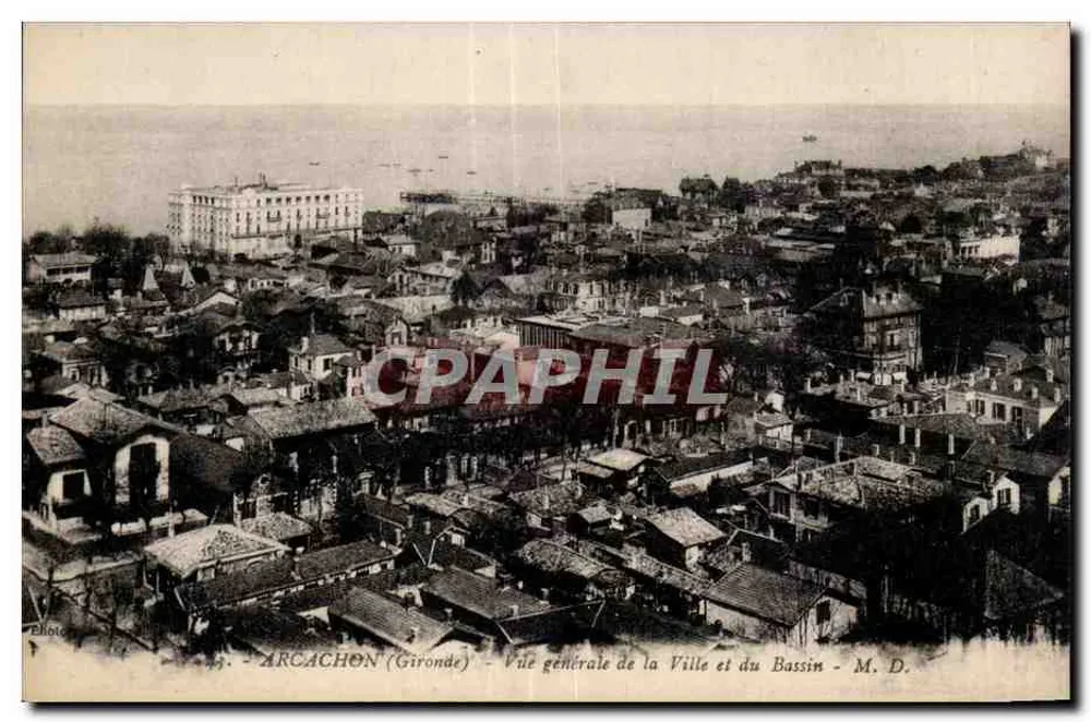 Arcachon (Gironde) — Allgemeiner Blick auf die Stadt und den Hafen — M. D. - Vorderseite