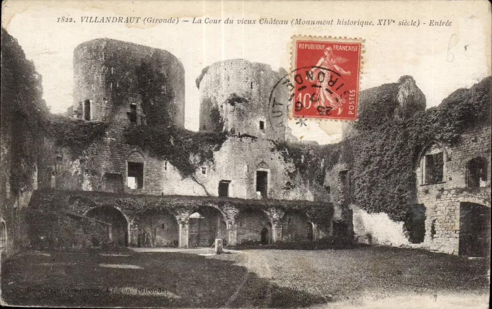 Villandraut (Gironde) — Der Hof des alten Schlosses (Historisches Denkmal, 14. Jahrhundert) — Druckerei G. Gauthier, Langon (Gironde) - Vorderseite