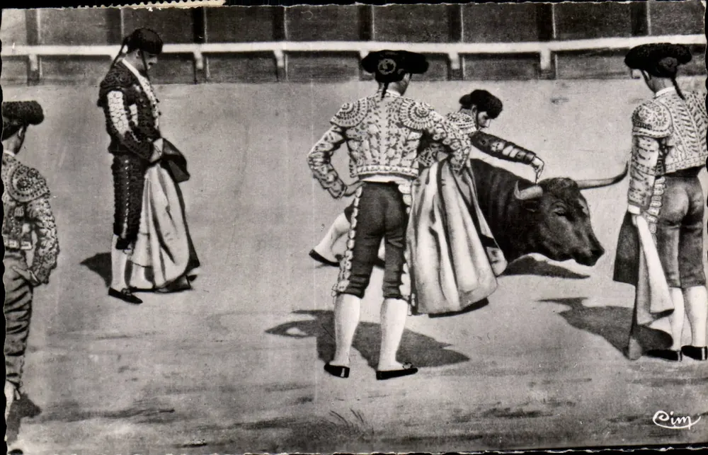 Corrida de touros — A morte do touro — editor Pim - Frente