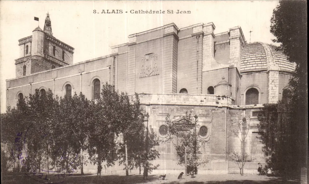 Alais - Catedral de São João — editor desconhecido, n° 8 - Frente
