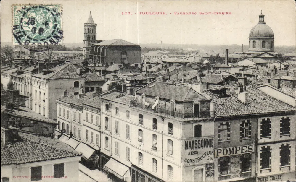 Toulouse - Faubourg Saint-Cyprien — Luftbild der Dächer und Kirche — Phototypie Léon Frères Toulouse - Vorderseite