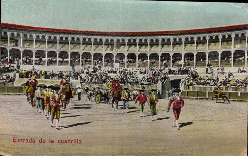 Entrada da cuadrilha — arênes de Séville — Bilhete postal antigo 49031 - Frente