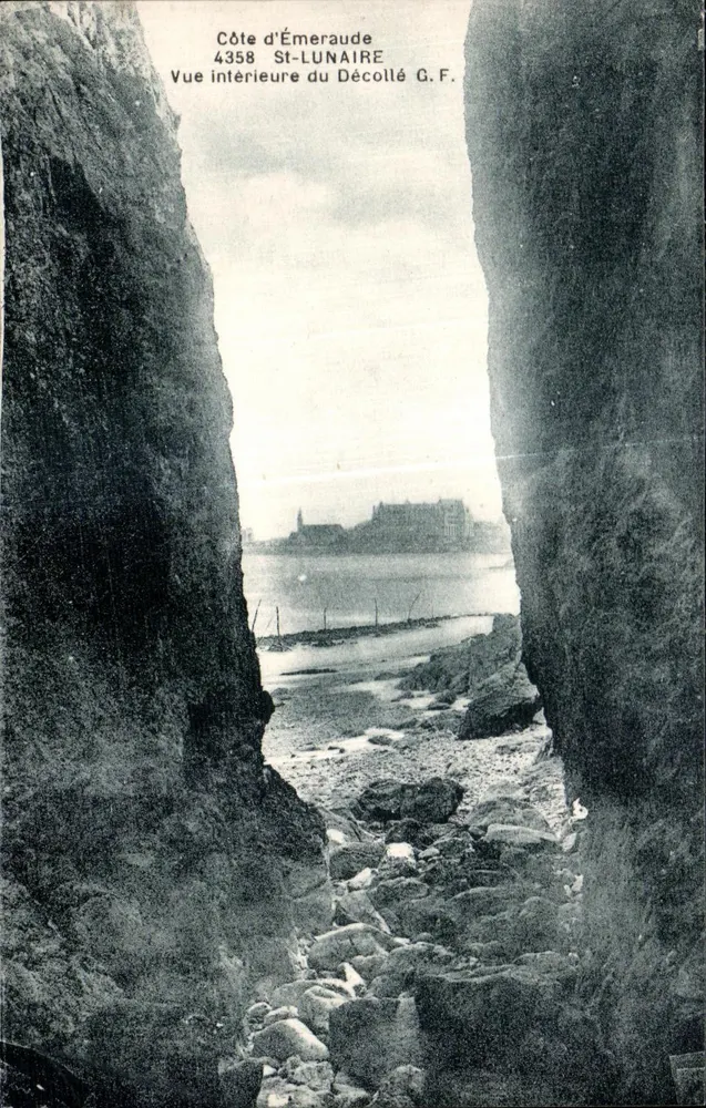 Côte d'Émeraude — Innenansicht des Décollé — G.F. n°4358 - Vorderseite