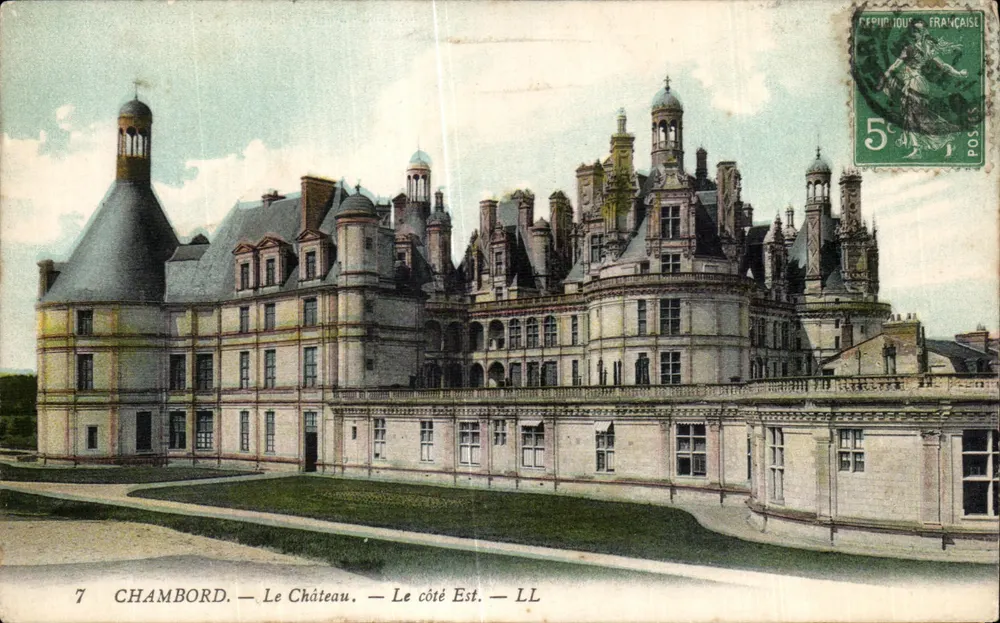 Chambord — O Castelo — O lado Leste — LL - Frente