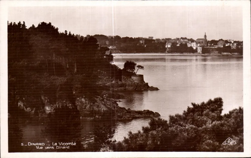 Dinard — La Vicomté — Vista em direção a Dinard — Bilhete postal antigo — n°5 - Frente
