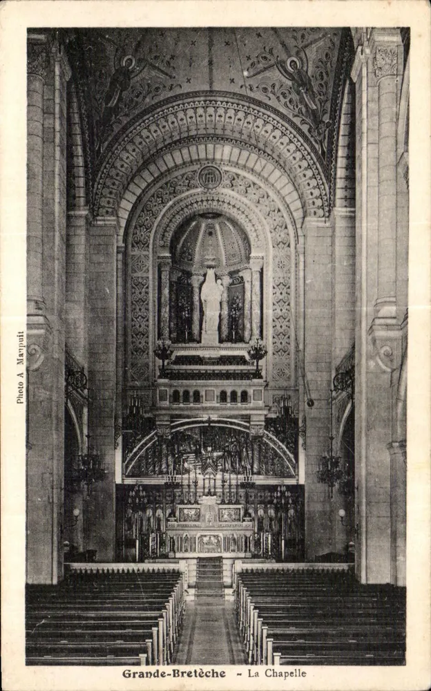 Grande-Bretèche - A Capela — Foto A. Marpolt - Frente