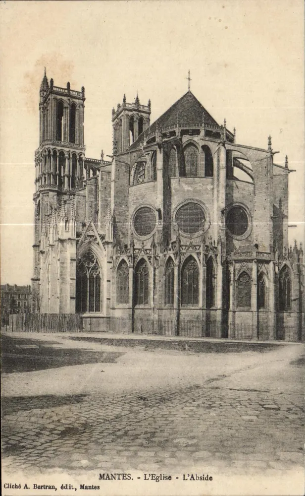 Mantes - A Igreja - A Abside — Cliché A. Bertran, editora, Mantes - Frente
