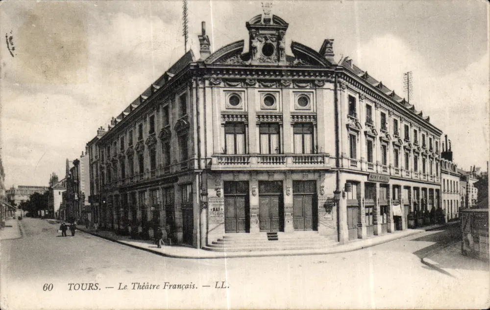 Tours — O Teatro Francês — LL. - Frente