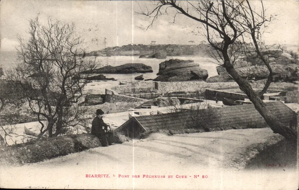 Biarritz - Puerto de los Pescadores y Costa - N° 80 - Gitcha E. R. - Anverso