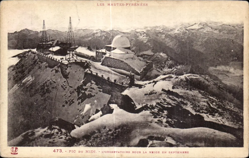 Pic du Midi — Das Observatorium unter Schnee im September — Les Hautes-Pyrénées, n° 473 - Vorderseite