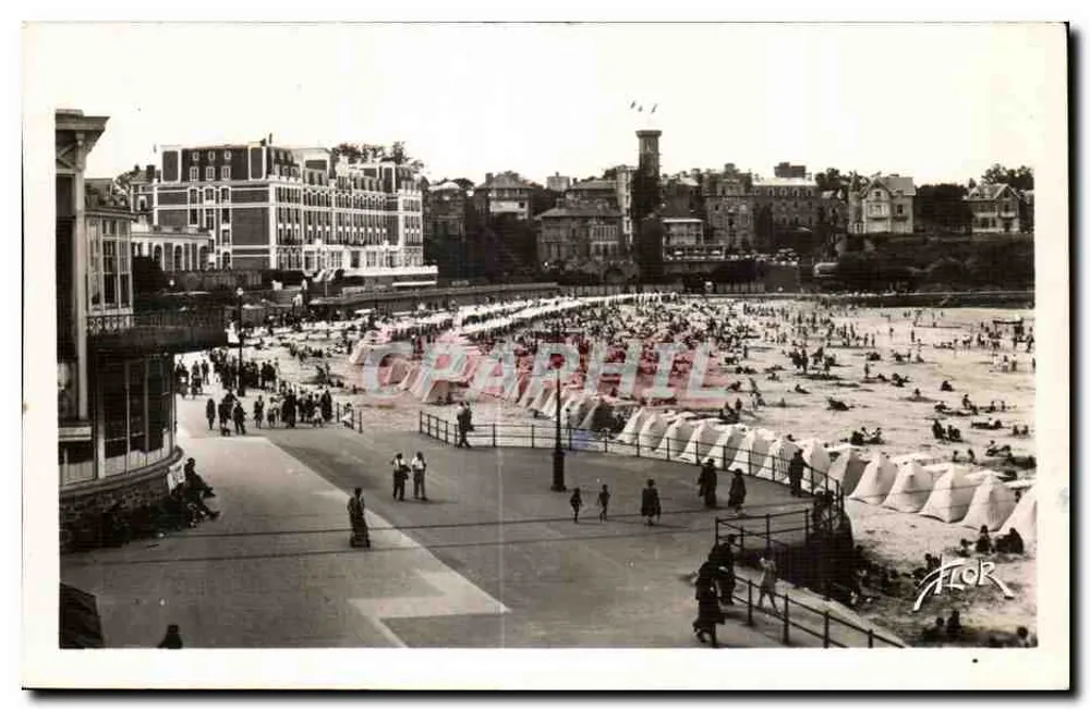 Dinard (Ille-et-Vilaine) — Blick auf den Strand von den Terrassen des Casinos — Éditions Artistiques Flor - Vorderseite
