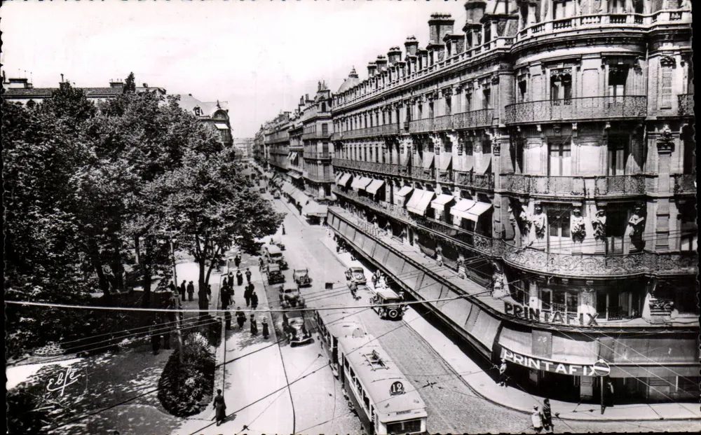 Toulouse - Die Straße von Elsass-Lothringen und der Capitole-Platz — Verlag Pyrénées-Océane, n°20 - Vorderseite