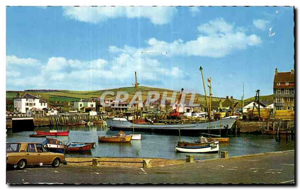 Port de Bridport — vue du port avec bateaux et voiture — éditeur D. Constance Limited - Anverso