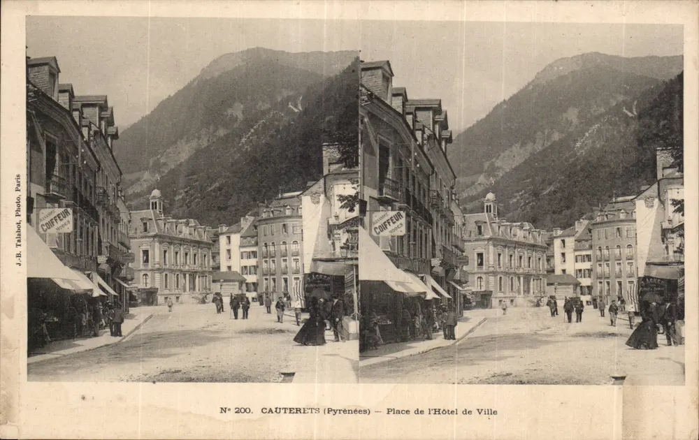 Cauterets (Pyrénées) — Platz des Rathauses — J.B. Talabot, Paris, N° 200 - Vorderseite