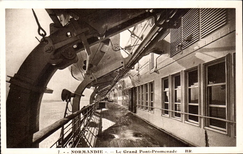 Der große Promenadenbrücke — Das Dampfschiff « Normandie » — Bloc frères, Verleger Bordeaux - Vorderseite