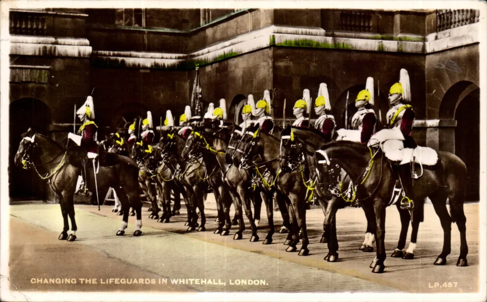 Cambiare la Guardia dei Life Guards a Whitehall, Londra — LP.457 - Recto