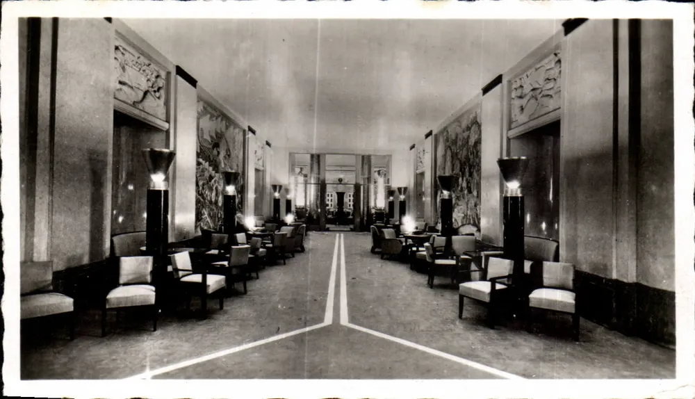 Dampfschiff 'Normandie' — Galerie-Lounge — Photo DESBOUTIN - Vorderseite