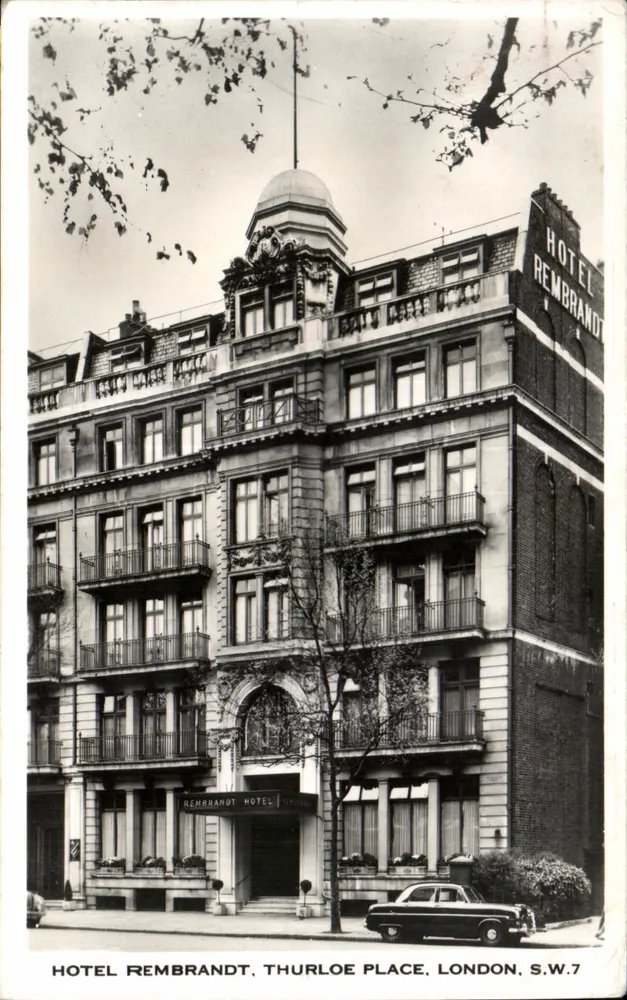 Hotel Rembrandt — Thurloe Place, London S.W.7 — Verlag Everheds Ltd. - Vorderseite