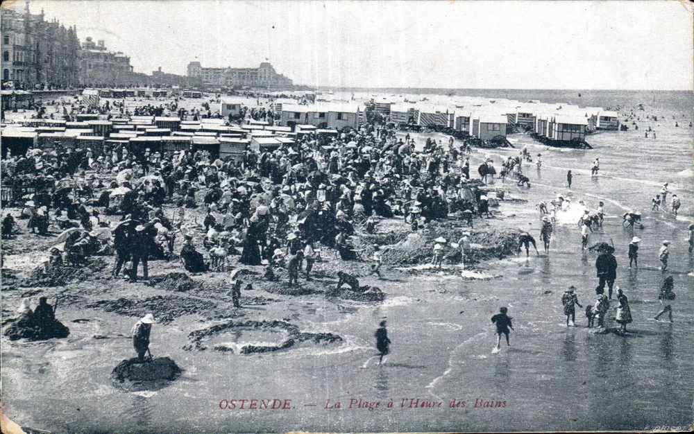 Ostende — A Praia na Hora dos Banhos — Editor: L. Plage, n° 57 - Frente