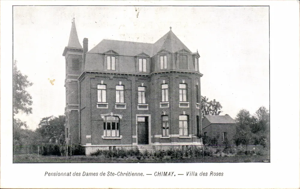 Villa des Roses — Pensionnat der Damen von Ste-Chrétienne — Chimay - Vorderseite