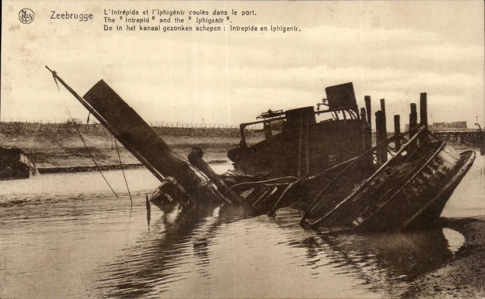 Zeebrugge — Versenkung der Schiffe L'Intrepide und l'Iphigénie — Ausgabe J. Reynyn, Brüssel - Vorderseite