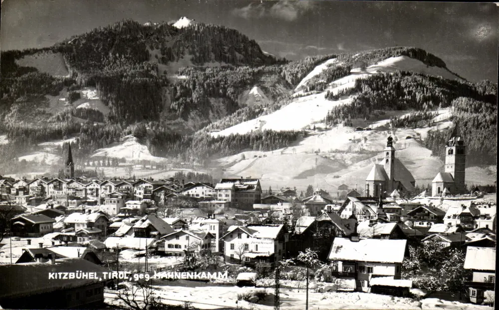 Kitzbühel, Tirol, allgemeiner Blick Richtung Hahnenkamm — Foto von der Verlagsfirma Henni - Reinchhof - Vorderseite