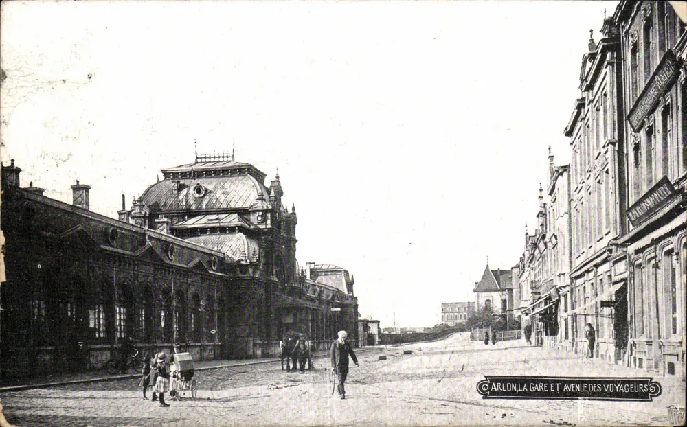 Arlon, die Station und die Avenue der Reisenden — Verleger Funk, Seriennummer nicht sichtbar - Vorderseite