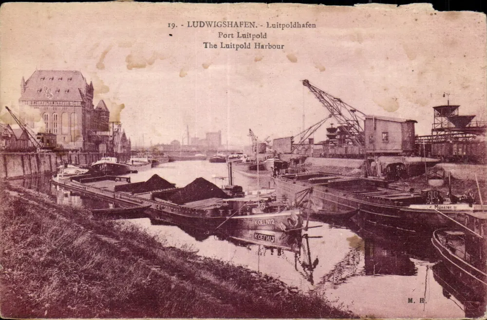 Ludwigshafen - Port Luitpold - Vue du port avec grues et barges - Vorderseite