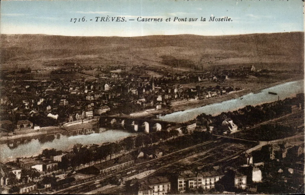 Trier — Kasernen und Brücke über die Mosel — 1716. - Vorderseite