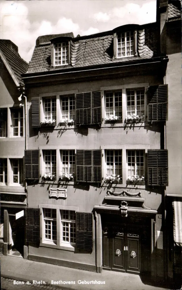 Bonn am Rhein. Ansicht des Geburtshauses Beethovens — Verlag Karl Rod. & Co., Nr. 6207 V - Vorderseite
